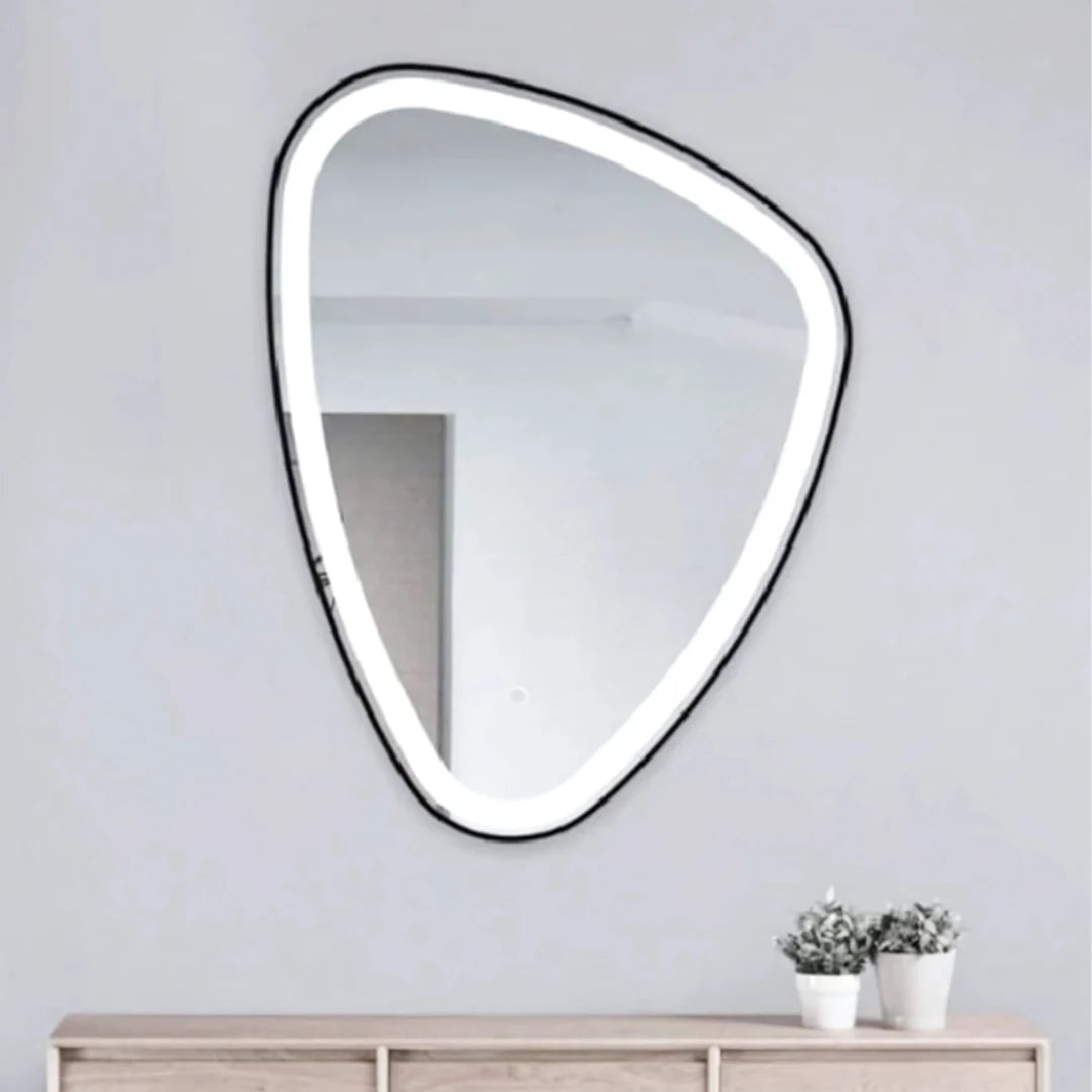 Asymmetrical LED wall mirror with black aluminium frame – modern design by Glassonomic